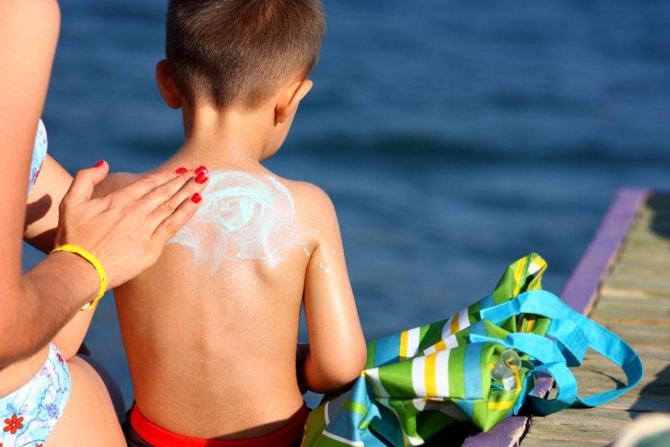 4 Smart Tips to Keep Your Kids Safe in the Sun -